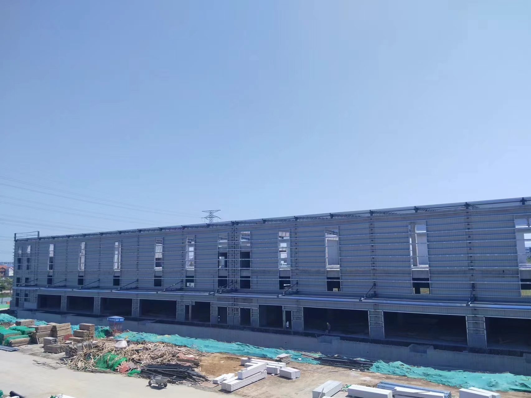 鋼結(jié)構(gòu)廠房安裝翻新